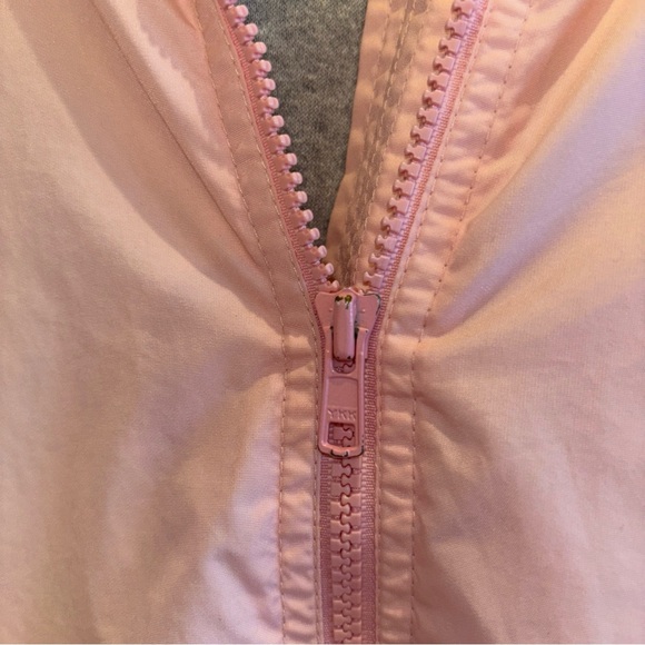 Disneyland Resort Women Jacket XL Pink Lined Parka Hooded Princess Embroidery - Picture 3 of 16